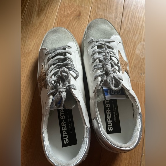 Golden goose sneakers, worn twice! - Picture 2 of 8